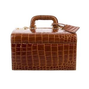 Gucci Crocodile/Vanity Case        Authenticated
